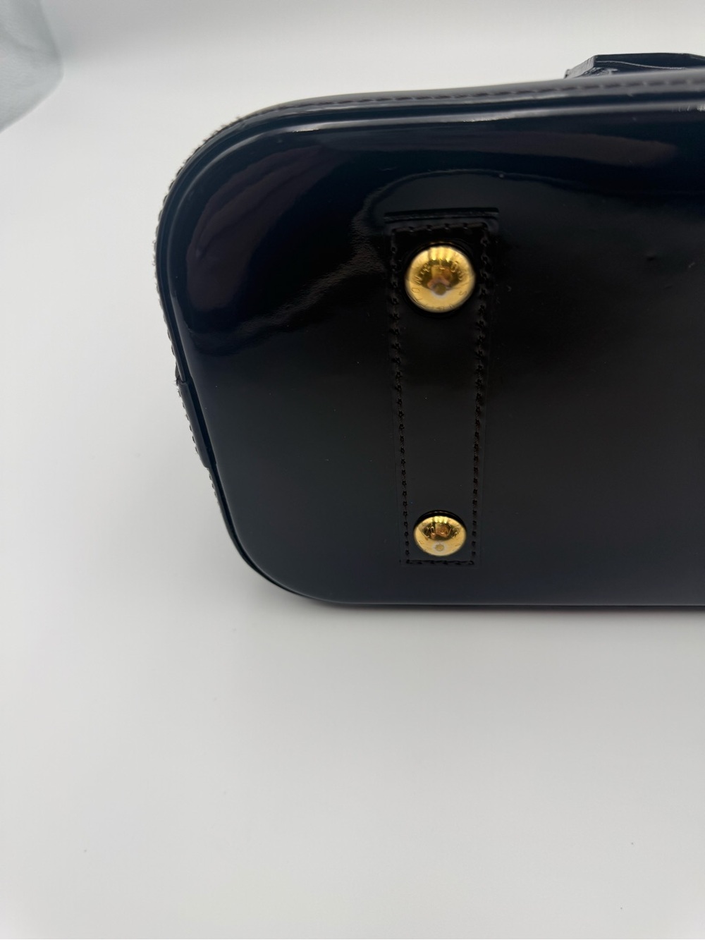 Louis Vuitton Brown Patent Vernis Alma PM Satchel - Picture 5 of 11